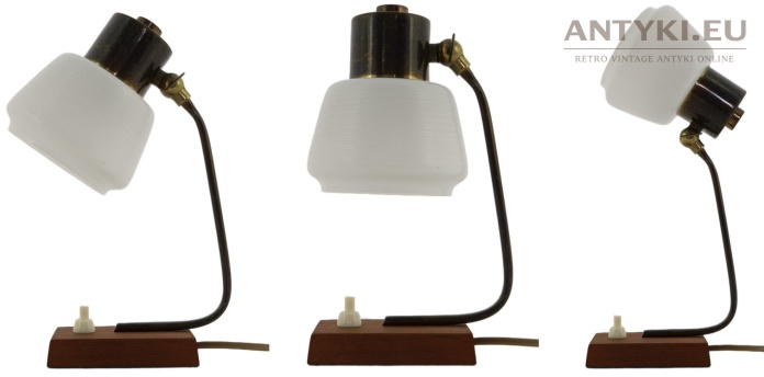 Stara lampka nocna mid-century z drewnianą podstawą i mlecznym kloszem